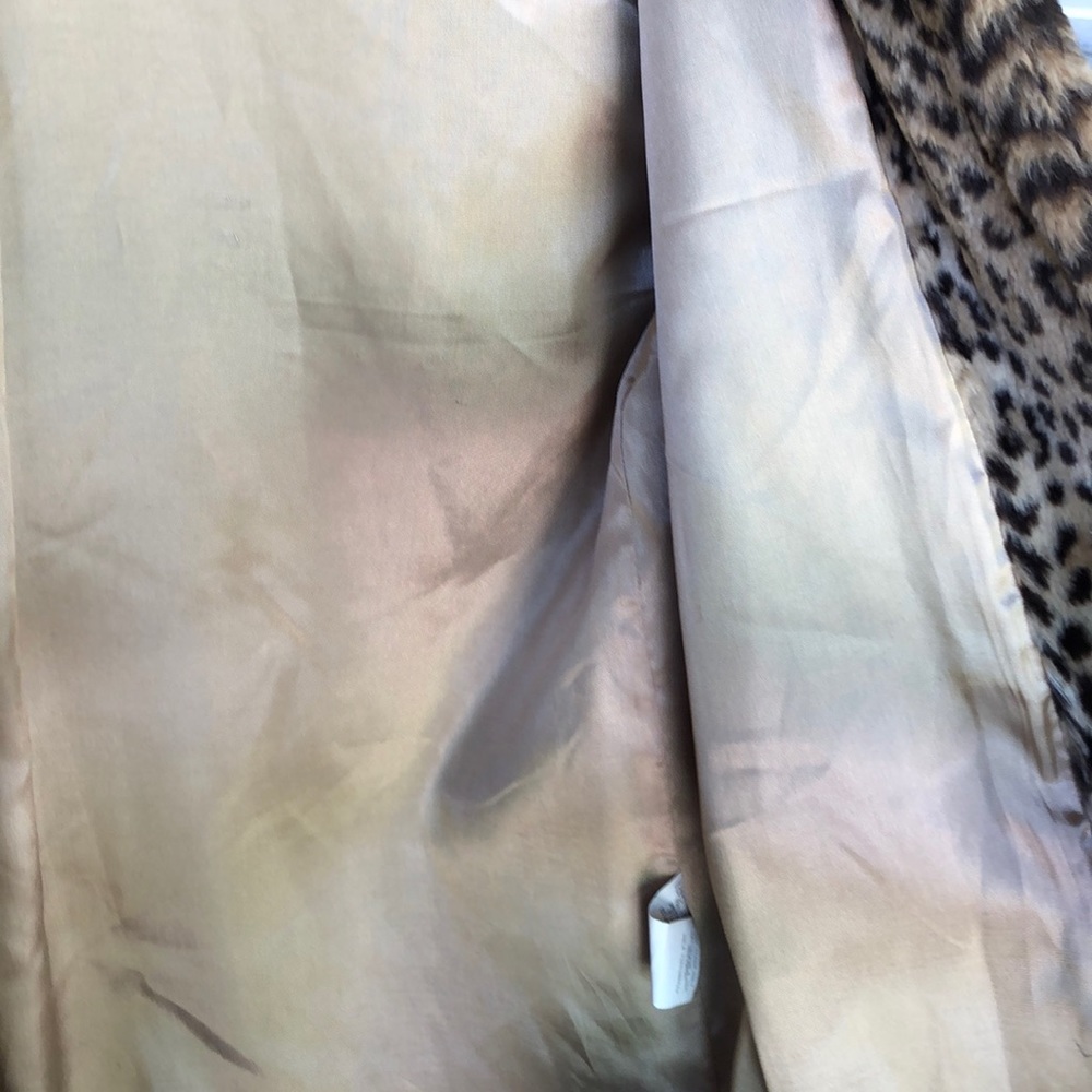 Leopard Print Coat - image 3